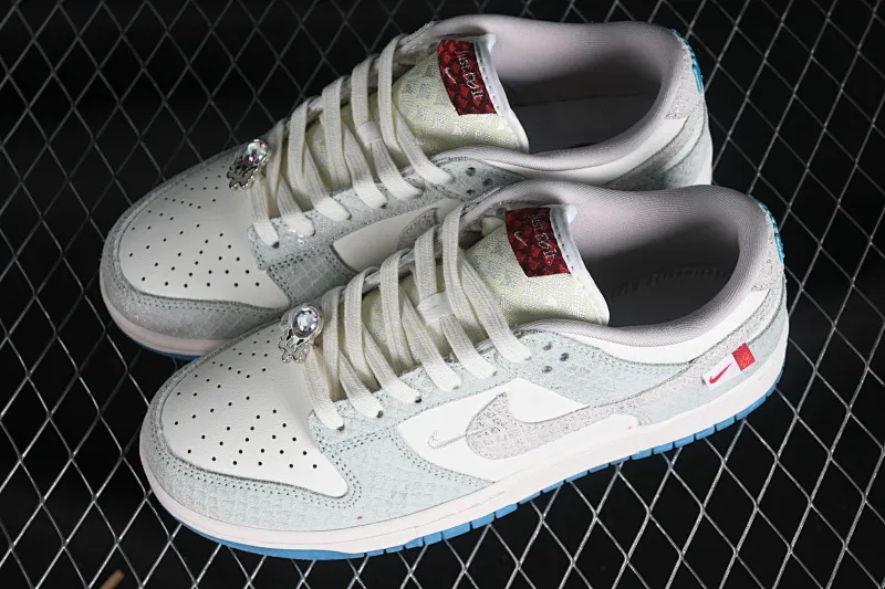 All categories Nk SB Dunk series Nk SB Dunk Low low-top sneakers F version Nk Dunk Low 2024 Year of the Dragon customized model SB low-top casual sneakers FZ5065-111